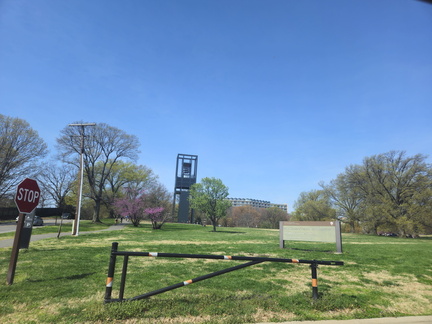 Seein' the DMV-Tulips, Carillon, and National Harbor-033126